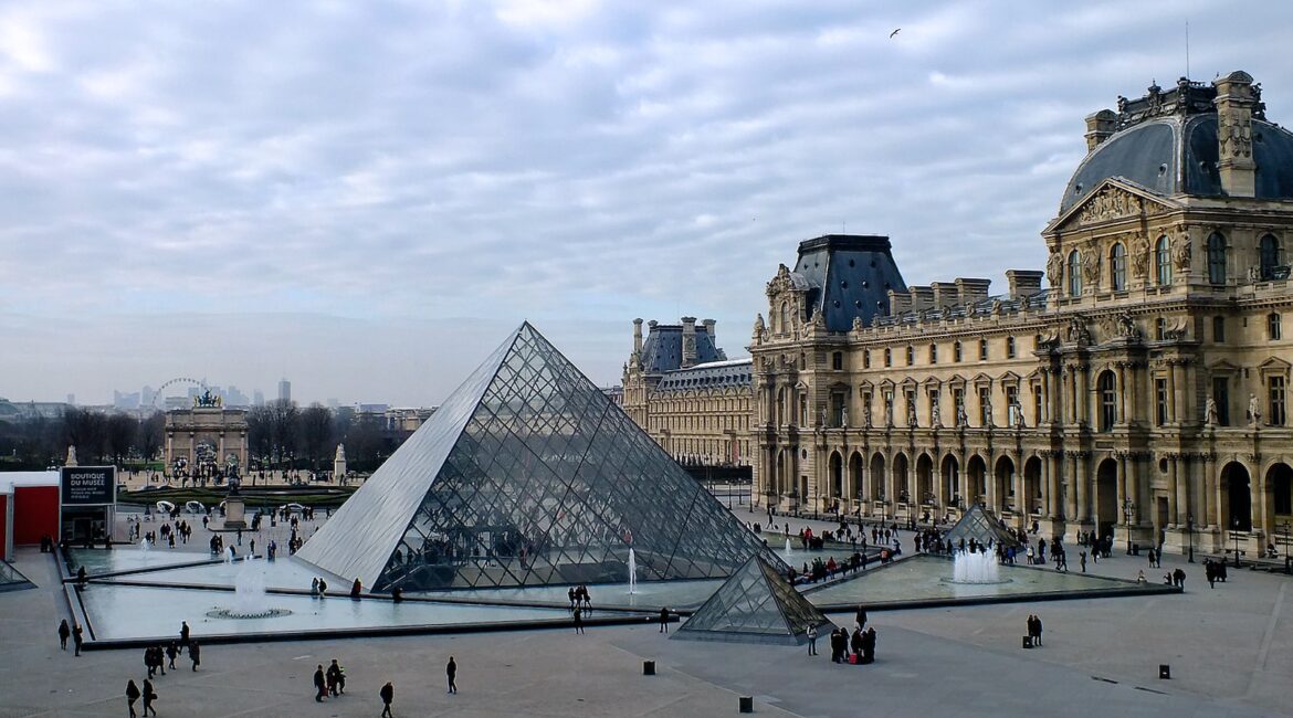 Louvre Museum